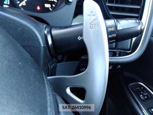 Mitsubishi OUTLANDER PHEV 2018-04 331719-25