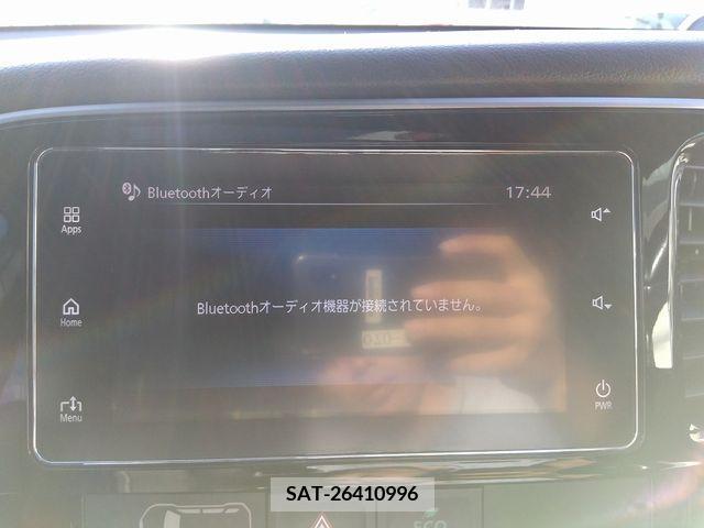 Mitsubishi OUTLANDER PHEV 2018-04 331719-5