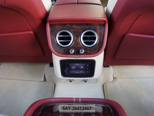 Bentley BENTAYGA 2016-09 333660-26