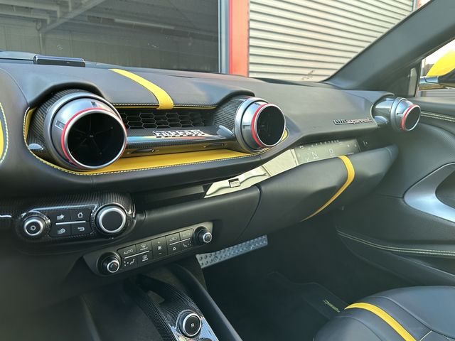 Ferrari 812 2019-09 193812-13