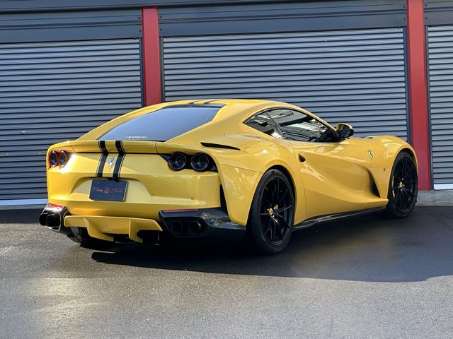 Ferrari 812 2019-09 193812-2