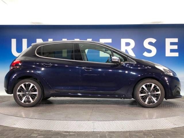 Peugeot 208 2018-09 182289-19