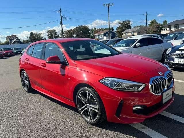 Bmw 1 SERIES 2023-03 13977-5