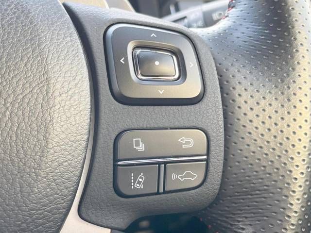 Lexus RC 2018-03 22453-7