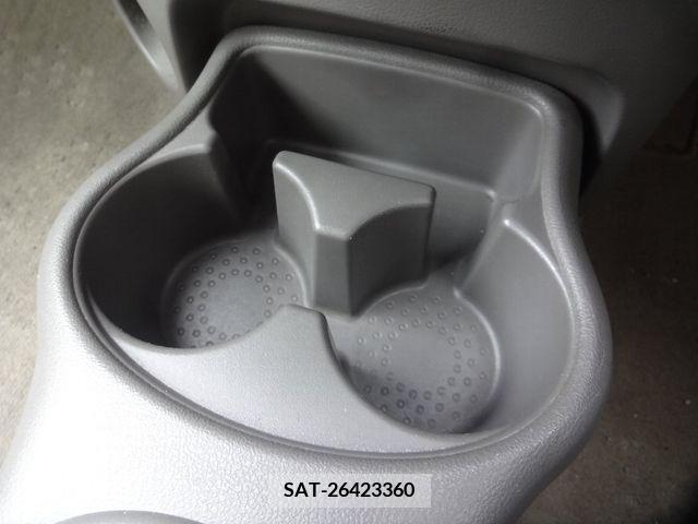 Nissan MARCH 2016-06 278196-17