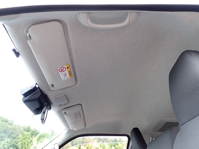 Toyota HIACE VAN 2020-06 20238-19