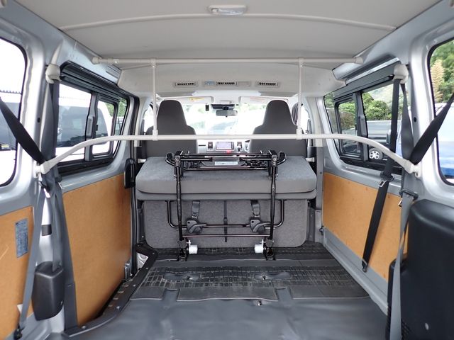 Toyota HIACE VAN 2020-06 20238-25