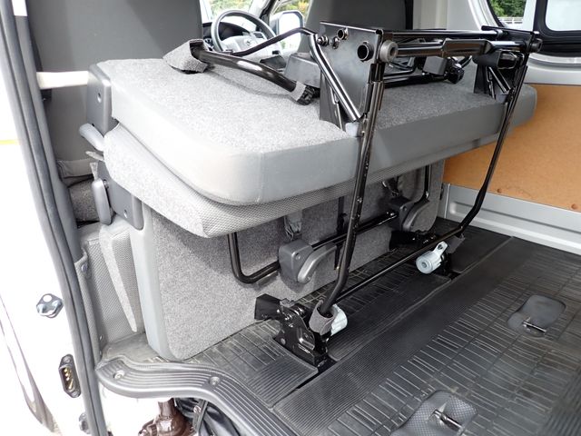 Toyota HIACE VAN 2020-06 20238-24