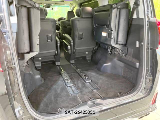 Toyota ALPHARD 2019-07 355560-11