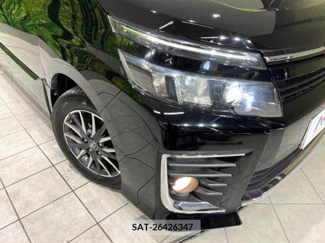 Toyota VOXY 2014-06 219745-13