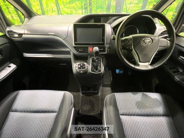 Toyota VOXY 2014-06 219745-1