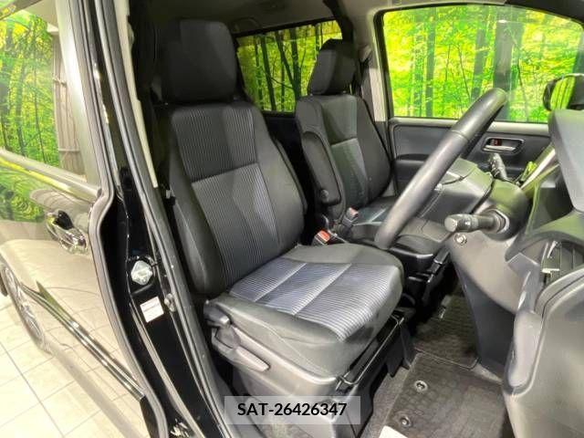 Toyota VOXY 2014-06 219745-8