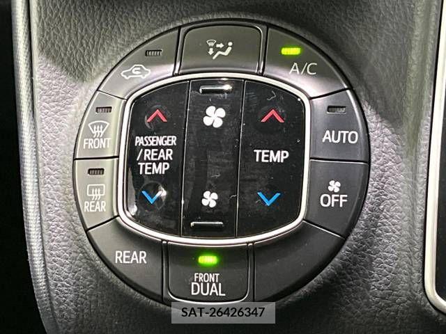 Toyota VOXY 2014-06 219745-7