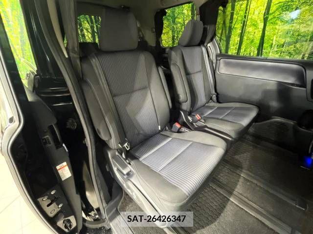 Toyota VOXY 2014-06 219745-9