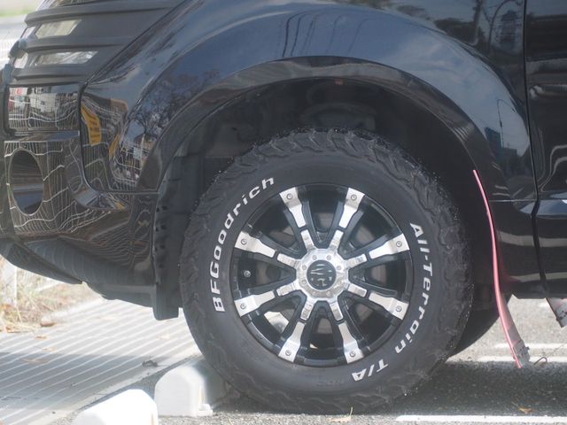 Mitsubishi DELICA D5 2009-09 1195-9