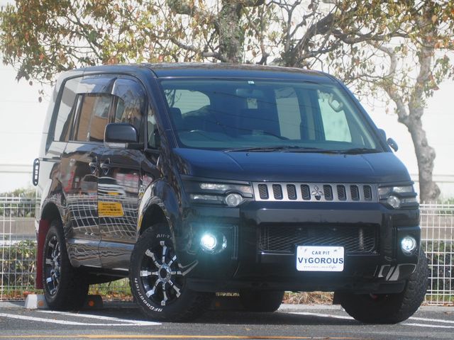 Mitsubishi DELICA D5 2009-09 1195-0