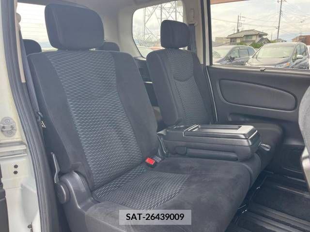 Nissan SERENA 2011-07 252830-9