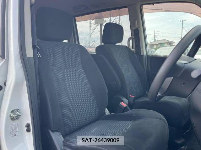 Nissan SERENA 2011-07 252830-8