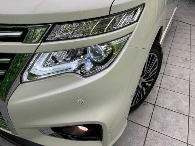 Nissan ELGRAND 2019-11 14661-13