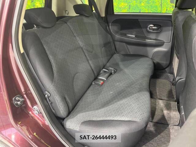 Nissan NOTE 2011-10 327046-9