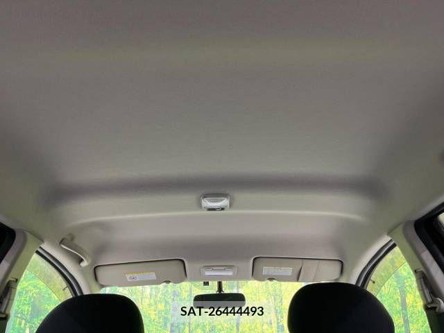 Nissan NOTE 2011-10 327046-7