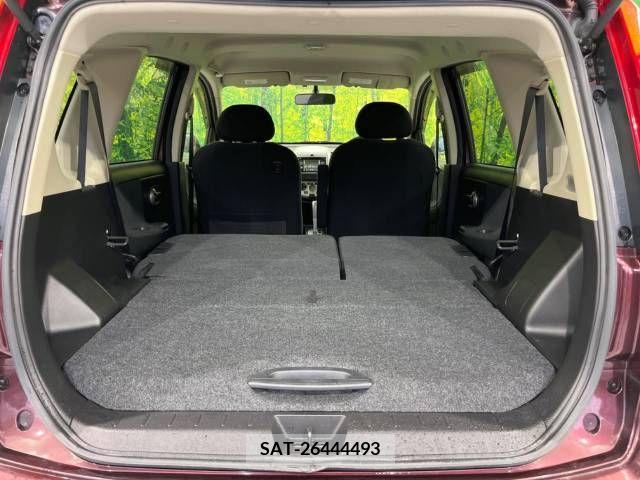 Nissan NOTE 2011-10 327046-10