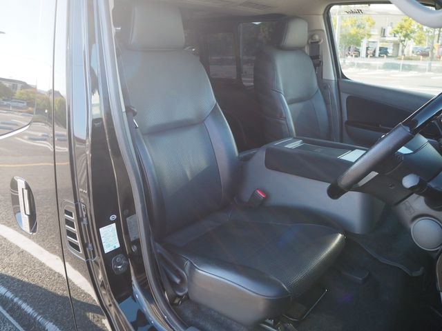Nissan NV350 Caravan 2015-03 29221-16