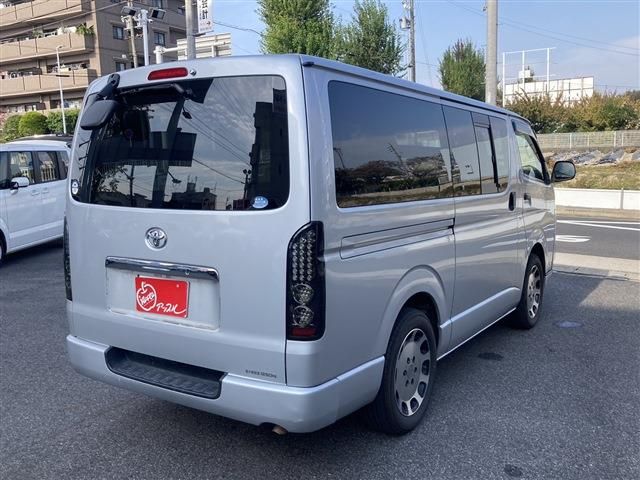 Toyota REGIUSACE VAN 2009-02 181972-7