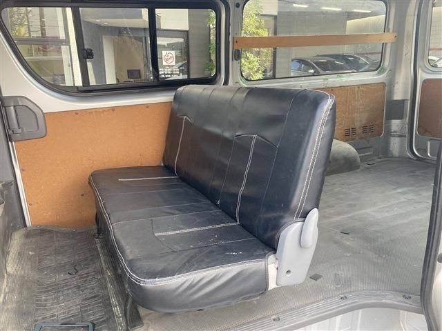 Toyota REGIUSACE VAN 2009-02 181972-18