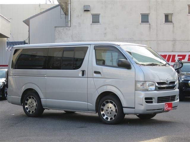 Toyota REGIUSACE VAN 2009-02 181972-2