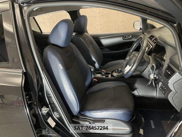 Nissan LEAF 2019-08 395442-8