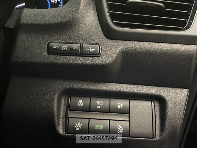 Nissan LEAF 2019-08 395442-18
