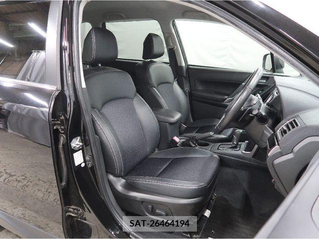 Subaru FORESTER 2015-11 213656-3