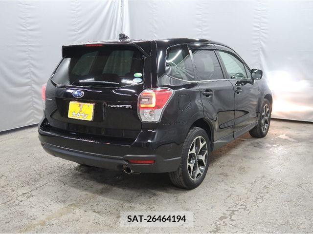 Subaru FORESTER 2015-11 213656-23