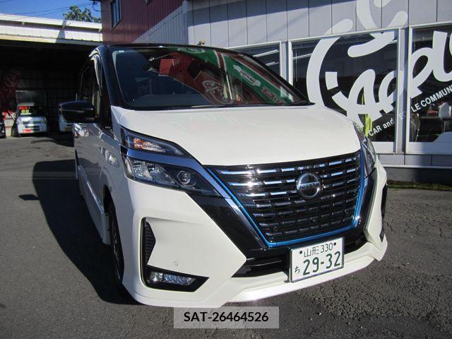 Nissan SERENA 2020-11 367711-1