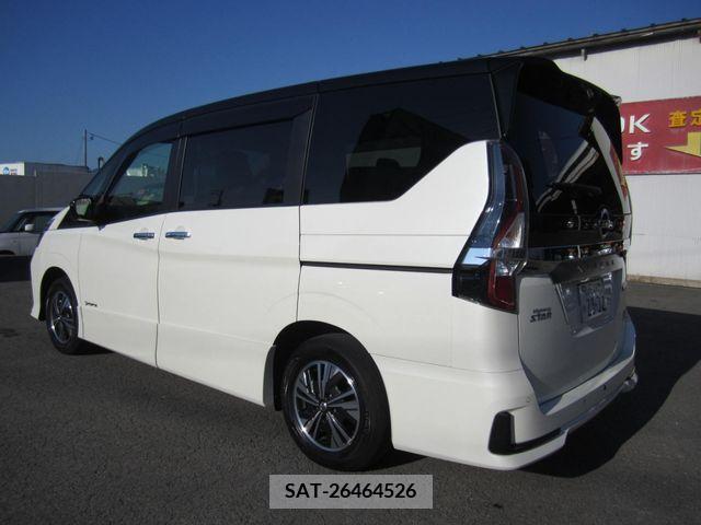 Nissan SERENA 2020-11 367711-3
