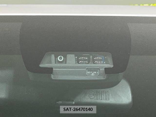 Toyota NOAH 2016-11 321494-2