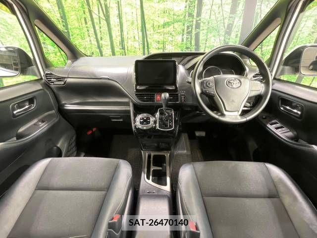 Toyota NOAH 2016-11 321494-1