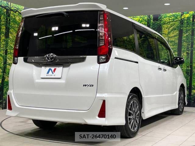 Toyota NOAH 2016-11 321494-17