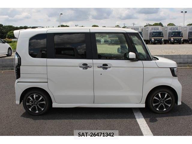 Honda N BOX CUSTOM 2018-01 364950-9