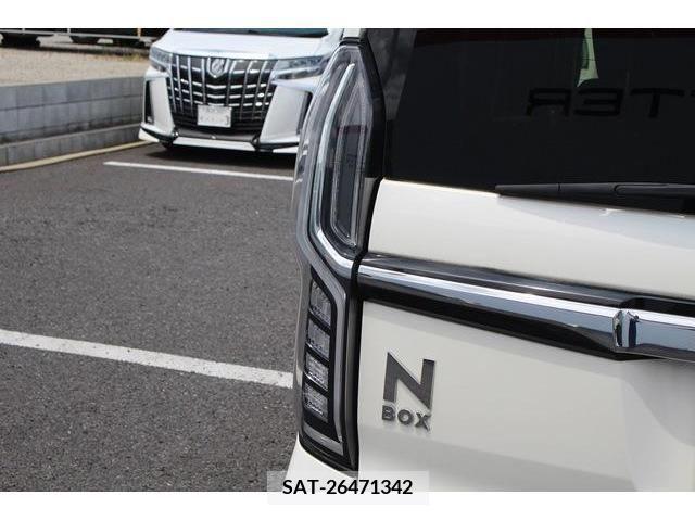 Honda N BOX CUSTOM 2018-01 364950-12