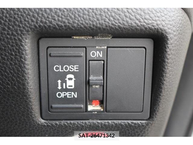 Honda N BOX CUSTOM 2018-01 364950-3