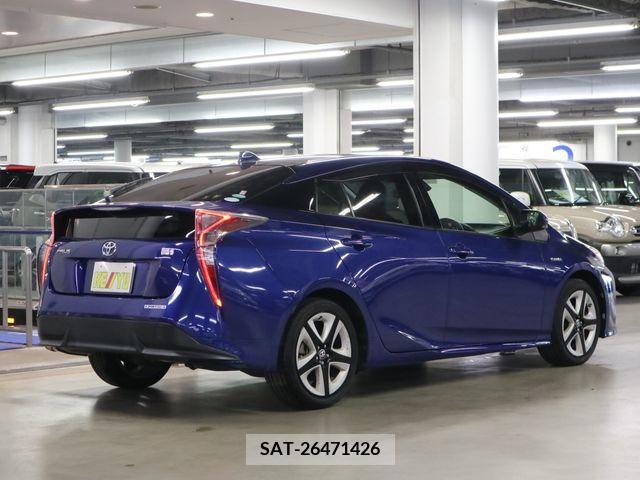 Toyota PRIUS 2016-05 298220-1