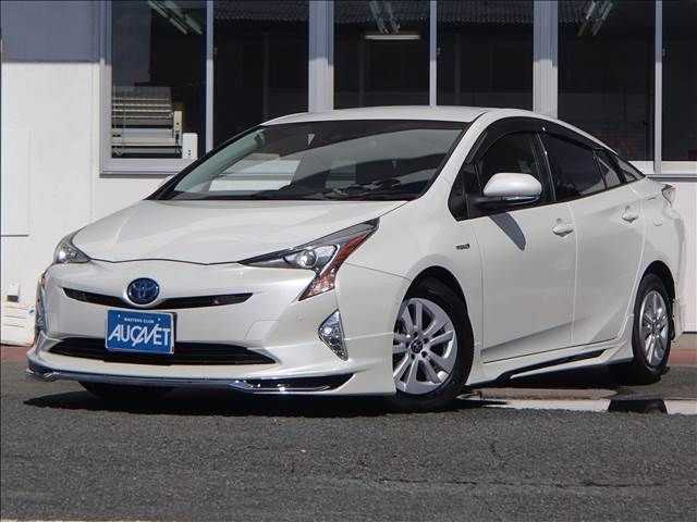 Toyota PRIUS 2017-06 12919-0