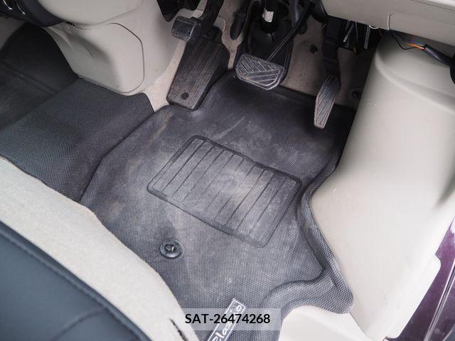 Suzuki EVERY WAGON 2017-09 301694-18