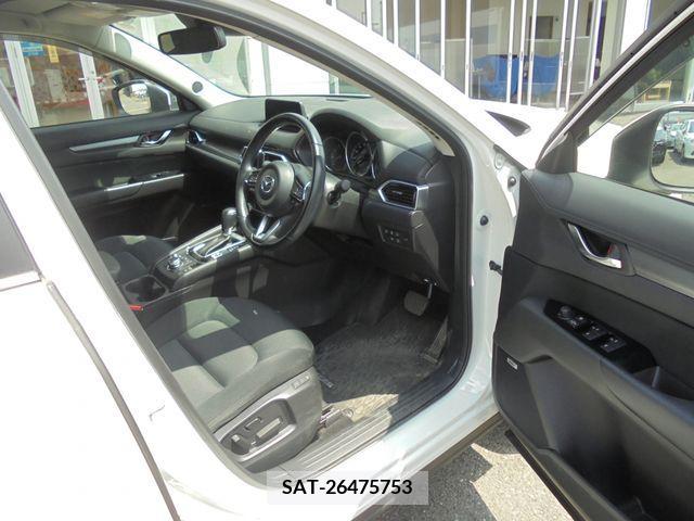 Mazda CX-5 2018-11 358740-1