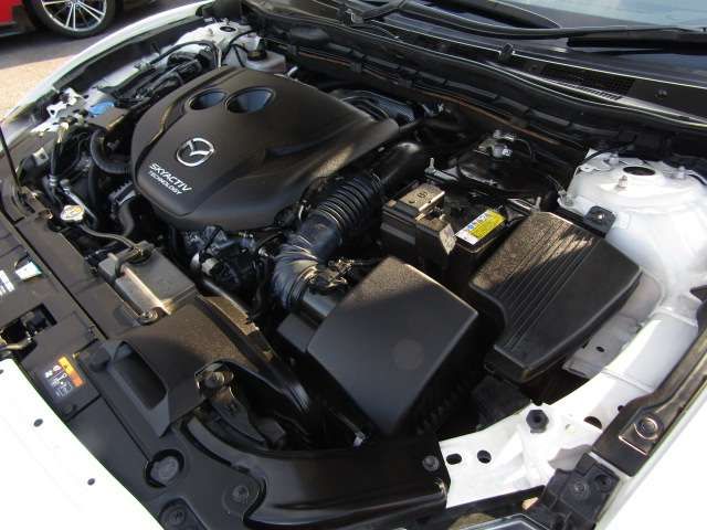 Mazda ATENZA 2015-09 20041-15
