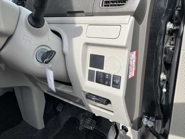 Daihatsu TANTO 2017-12 3961-12