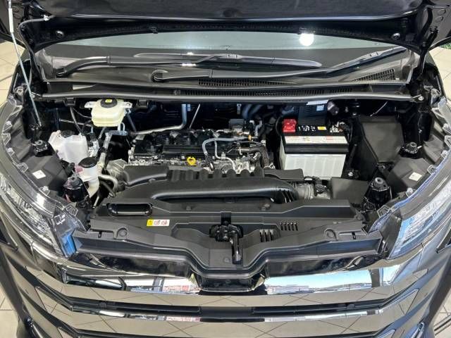 Toyota NOAH 2023-06 196454-19
