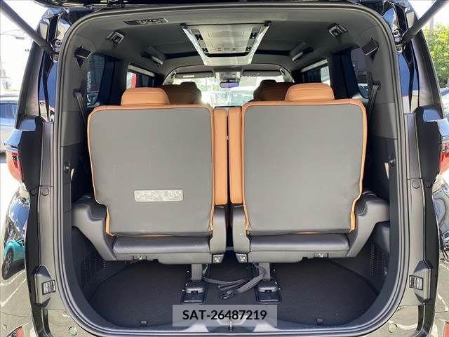 Toyota VELLFIRE 2023-10 345341-21